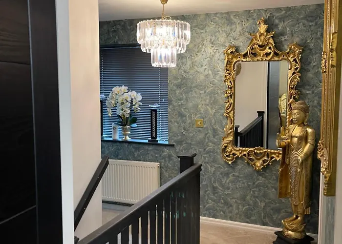 Stunning 2 Bedroom Apartment